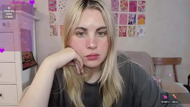 pawpaws online show from January 5, 2025, 10:53 am