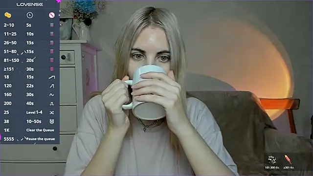 pawpaws online show from November 29, 2025, 7:00 am