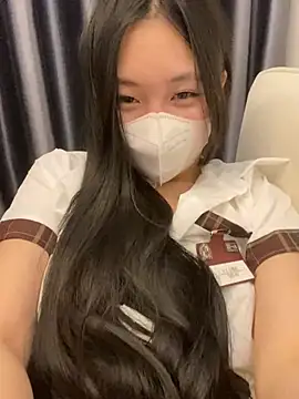 MEOW MEO online show from March 19, 2025, 7:06 pm