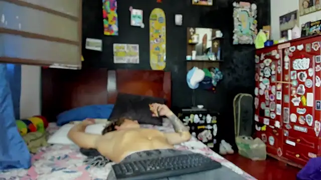 Tom Krakow online show from September 29, 2025, 6:46 pm