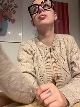 Hii Lolla online show from March 3, 2026, 4:57 pm