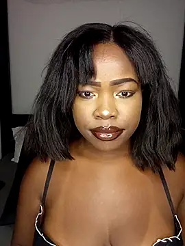 Snapshot of rosey_cheeks chatting on October 5, 2025, 9:56 pm rosey cheeks online show from October 5, 2025, 9:56 pm
