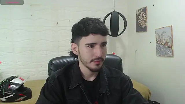 DmitriSanders online show from December 15, 2024, 12:28 pm