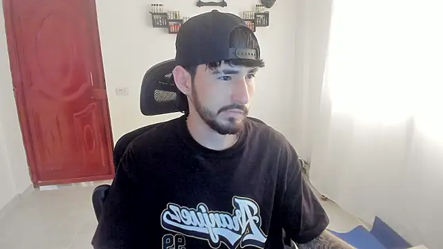 Snapshot of DmitriSanders chatting on March 16, 2026, 10:36 pm DmitriSanders online show from March 16, 2026, 10:36 pm