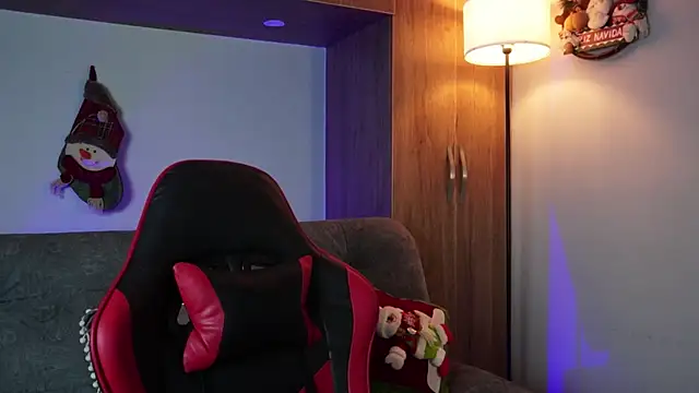 MarkHazze online show from December 18, 2025, 10:49 pm