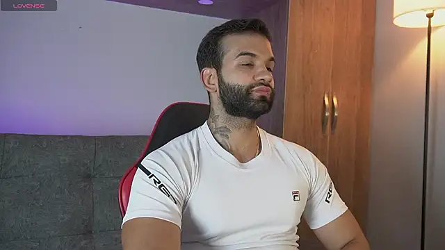 MarkHazze online show from March 13, 2026, 1:12 am