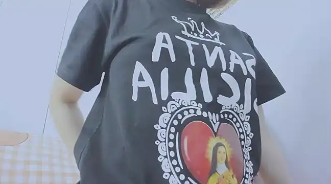 Linh diudang online show from March 22, 2025, 2:37 am