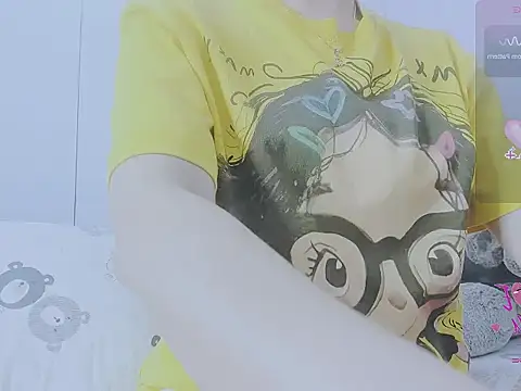 Linh diudang online show from October 7, 2025, 2:31 am