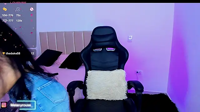 melanyrouse1 online show from February 10, 2025, 11:34 pm