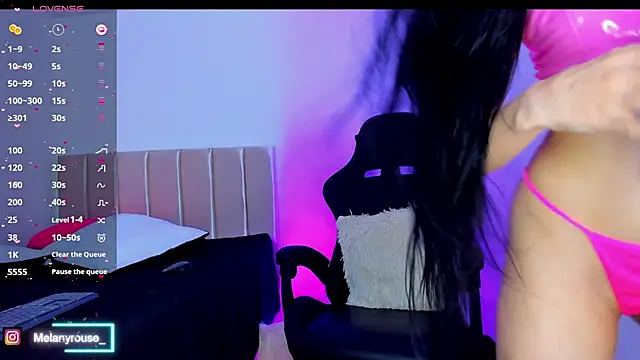 melanyrouse1 online show from February 17, 2025, 10:25 pm