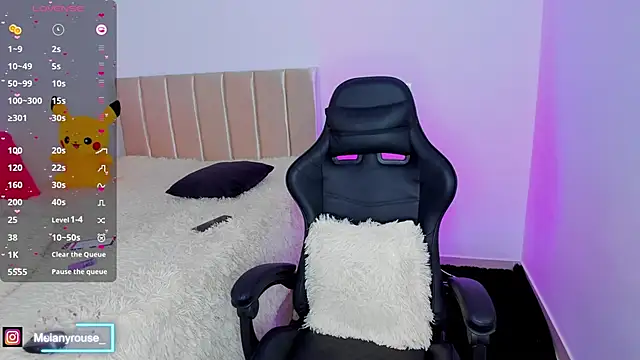 melanyrouse1 online show from March 5, 2025, 9:37 pm