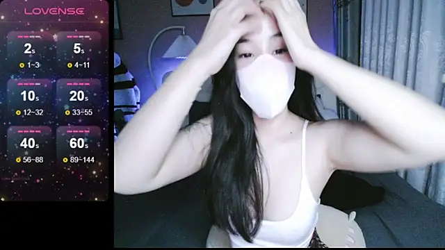  Viviann  online show from December 19, 2024, 3:52 pm