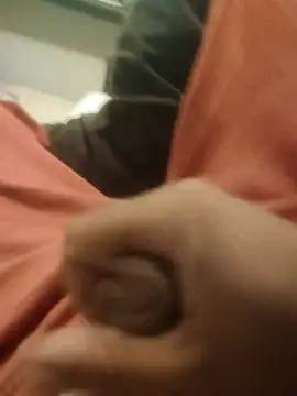 Snapshot of dredre1069 chatting on December 4, 2025, 2:10 am dredre1069 online show from December 4, 2025, 2:10 am