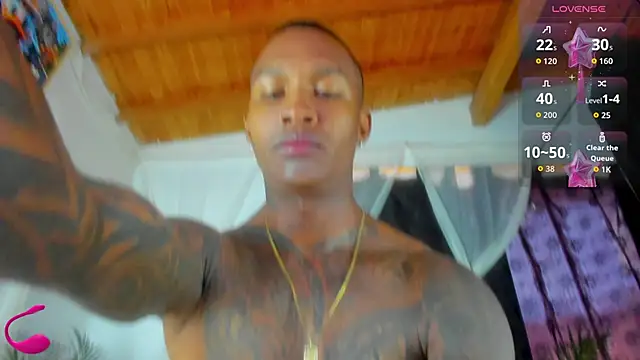 esteveen ortegas  online show from November 7, 2025, 12:38 pm