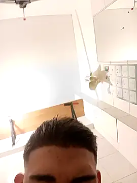 Snapshot of sebaspenegrande2002 chatting on April 1, 2026, 4:37 pm sebaspenegrande2002 online show from April 1, 2026, 4:37 pm