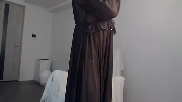 Lily 0000 online show from January 19, 2025, 3:42 pm