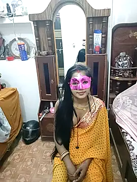 Snapshot of RADHA95 chatting on March 19, 2025, 3:51 pm RADHA95 online show from March 19, 2025, 3:51 pm