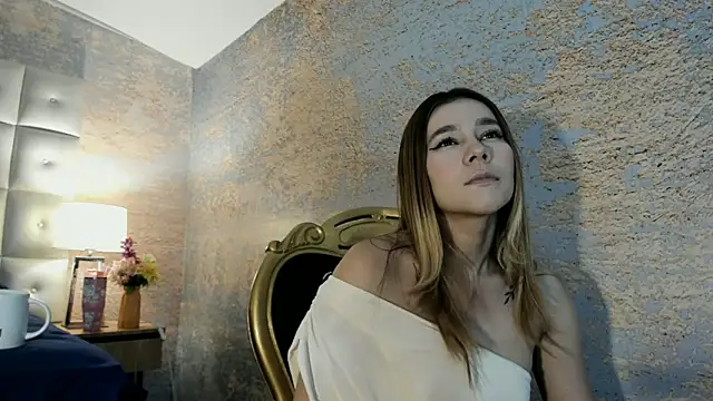 Snapshot of Lezy_ chatting on March 1, 2026, 7:38 pm Lezy online show from March 1, 2026, 7:38 pm