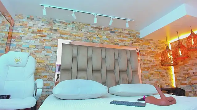 karla dunn online show from September 19, 2025, 8:31 pm