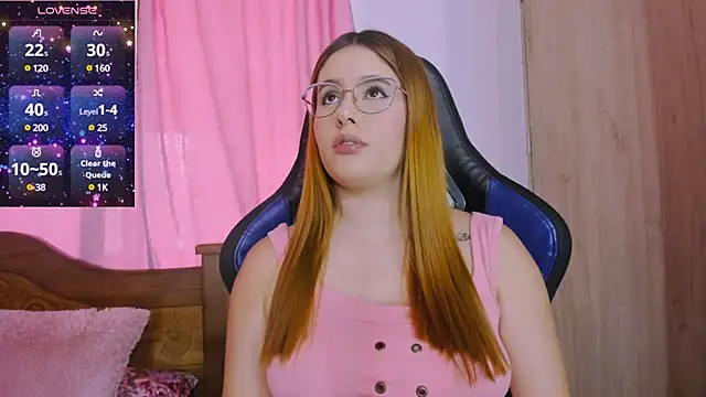 ParisShayk online show from February 25, 2025, 5:58 pm