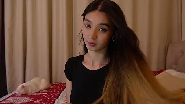 Sarasuo1 online show from December 18, 2024, 11:24 am