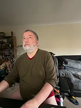 LondonTeffy online show from December 5, 2024, 12:55 pm