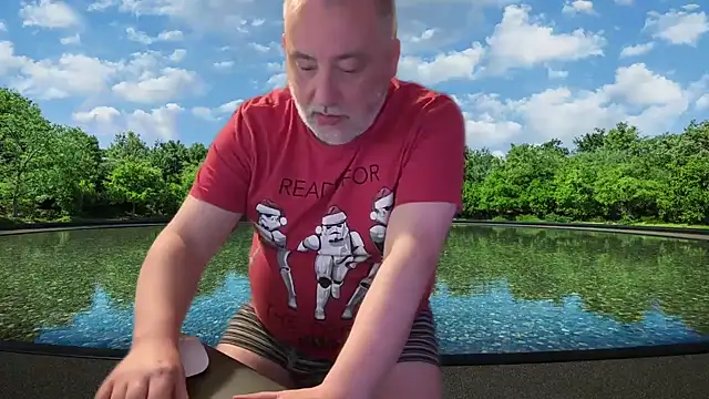 LondonTeffy online show from December 17, 2024, 10:43 pm