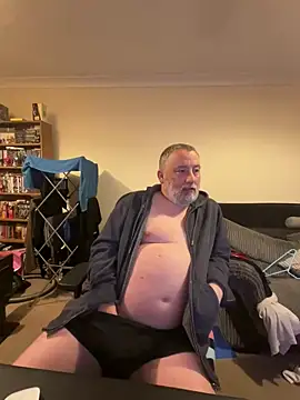 LondonTeffy online show from January 14, 2025, 10:23 pm