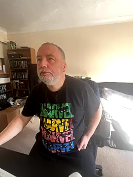 LondonTeffy online show from October 24, 2025, 9:06 am