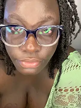 Toomuch Squirt online show from December 23, 2024, 2:39 pm