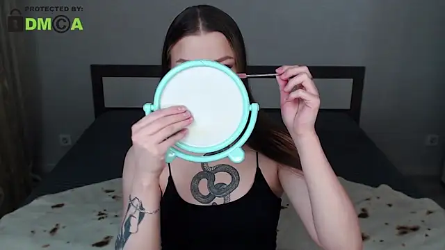 RonnieMilles online show from March 19, 2026, 11:09 pm