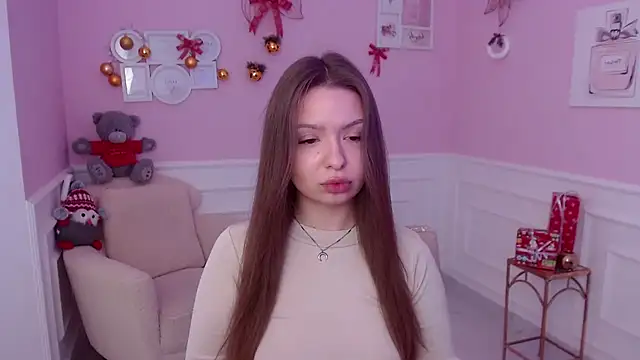 LucySkilar online show from December 31, 2024, 5:33 am