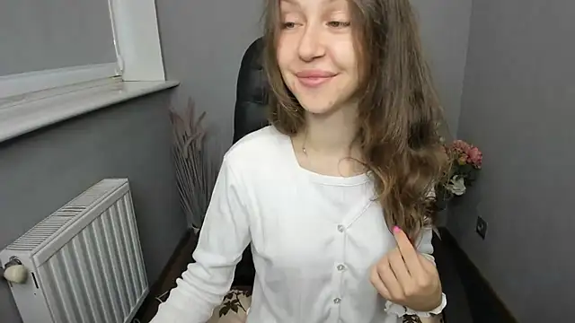 AfinaCutie online show from September 20, 2025, 6:25 am