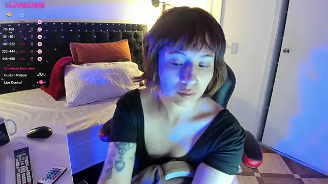 Snapshot of hey_noraly chatting on September 27, 2025, 5:01 am hey noraly online show from September 27, 2025, 5:01 am