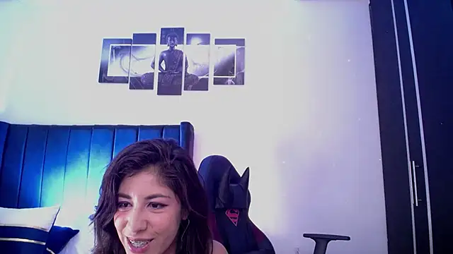 Anastasia evans444 online show from February 5, 2025, 2:19 am