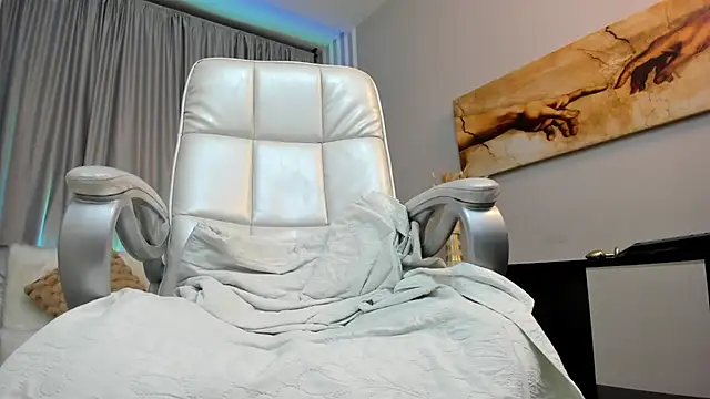 mariiana murillo01 online show from March 8, 2025, 7:05 am