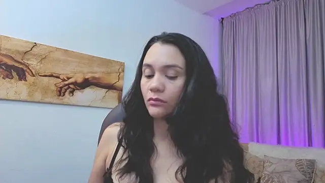 mariiana murillo01 online show from April 12, 2026, 4:28 am