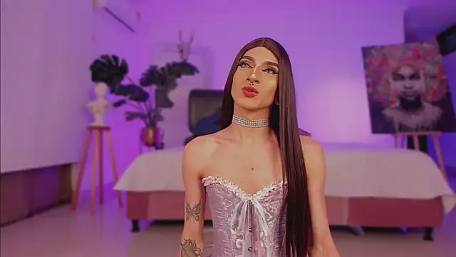 Taylor  foxxx online show from January 30, 2025, 10:08 am