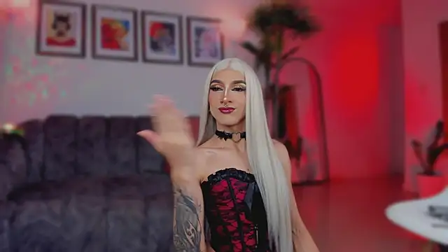 Taylor  foxxx online show from October 29, 2025, 4:59 am