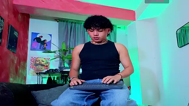 GaelOconner online show from March 21, 2026, 12:37 am