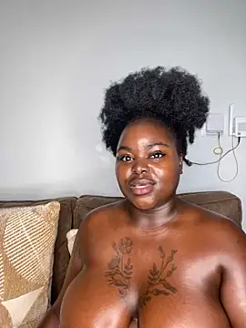 Honeycoco0211 online show from March 28, 2026, 6:13 am