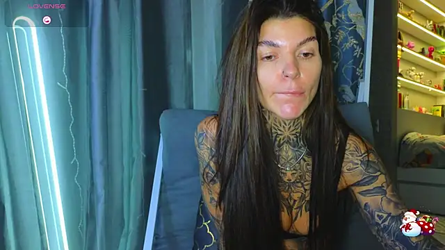 tattooedBabyy online show from February 16, 2026, 12:34 pm