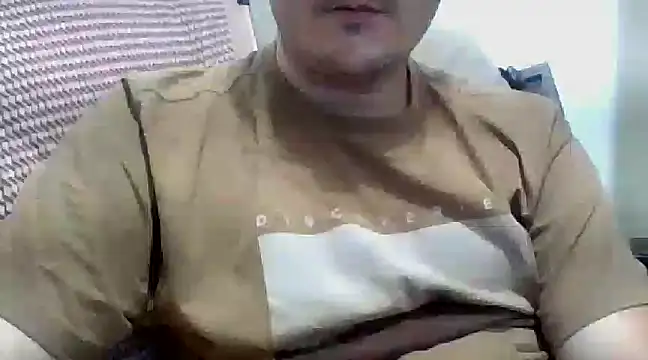 Snapshot of ShiitakeBR chatting on February 28, 2025, 10:17 pm ShiitakeBR online show from February 28, 2025, 10:17 pm