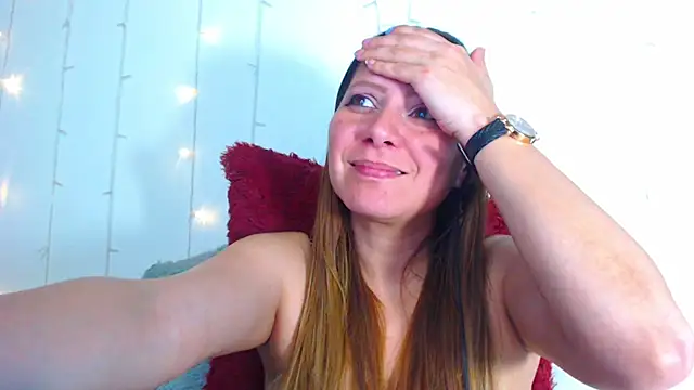 camila delarosa online show from December 28, 2024, 7:22 pm