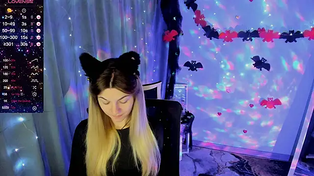 Sweet me  online show from November 1, 2025, 7:10 am