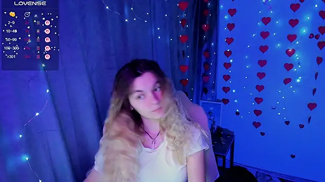 Snapshot of Sweet_me_ chatting on March 2, 2026, 6:36 am Sweet me online show from March 2, 2026, 6:36 am