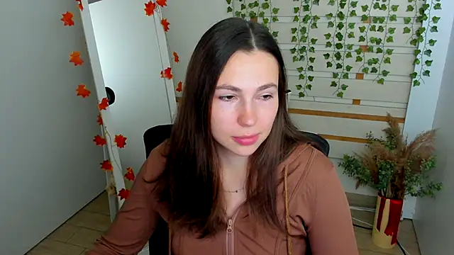 Lexy flower online show from October 9, 2025, 12:36 pm