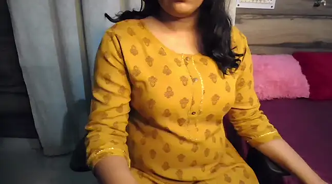 Trezza online show from December 7, 2024, 6:37 pm