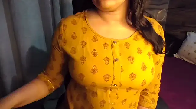 Trezza online show from February 9, 2025, 5:43 pm