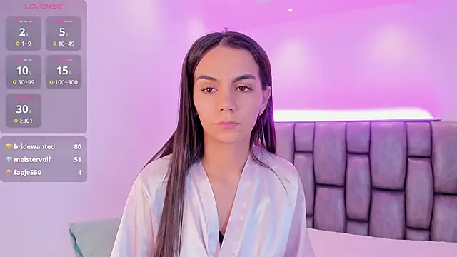 martina mancini online show from February 6, 2025, 12:26 pm